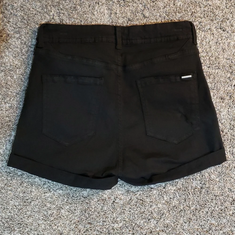 Bershka Short - Picture 4 of 6